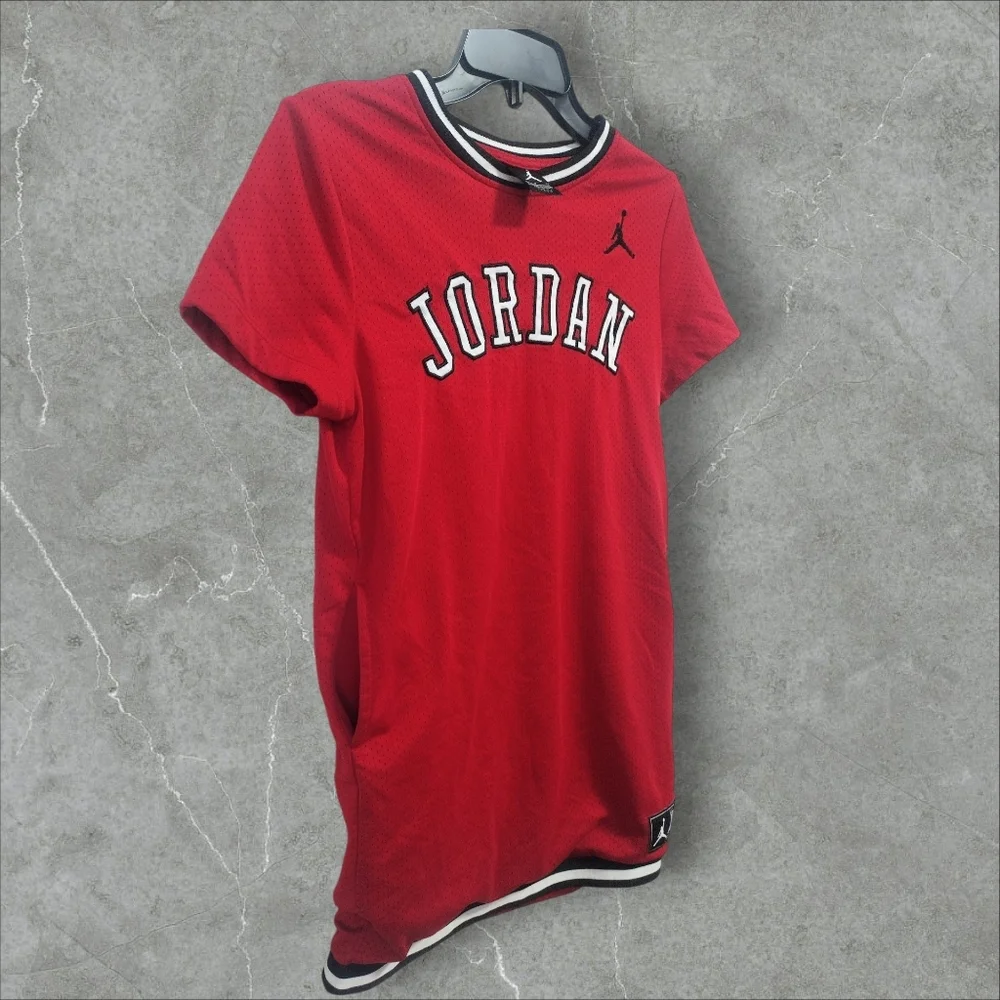Girls Jordan Red Jersey Shift Dress With Pockets Size Medium